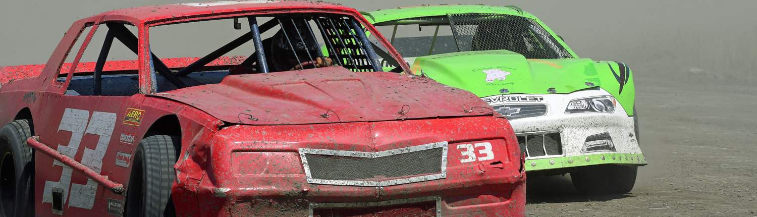 dirt track race car racing in BC